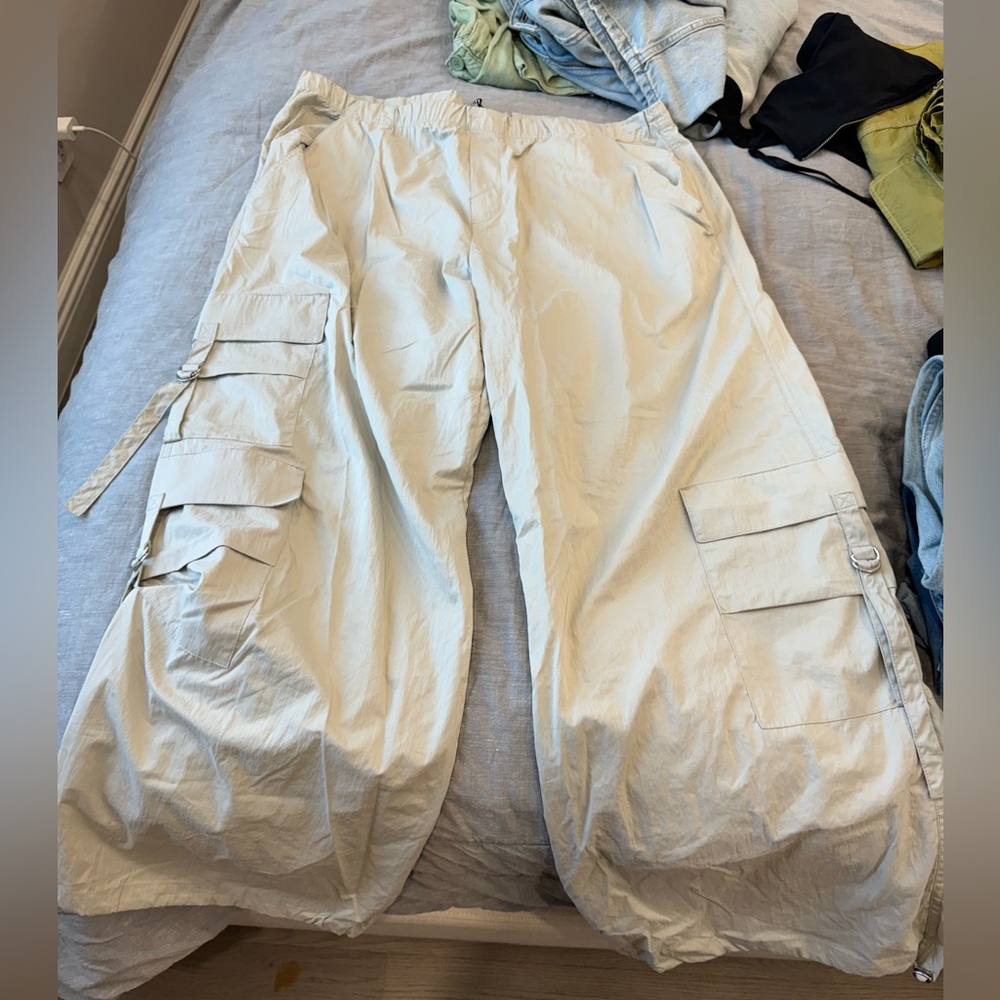 Cargo pants from zara